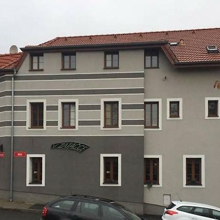 Penzion V Zatacce Plzen Luaran gambar