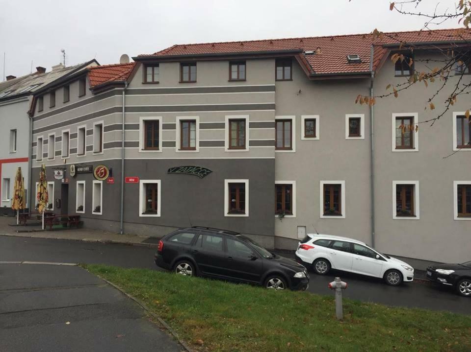 Penzion V Zatacce Plzen Luaran gambar