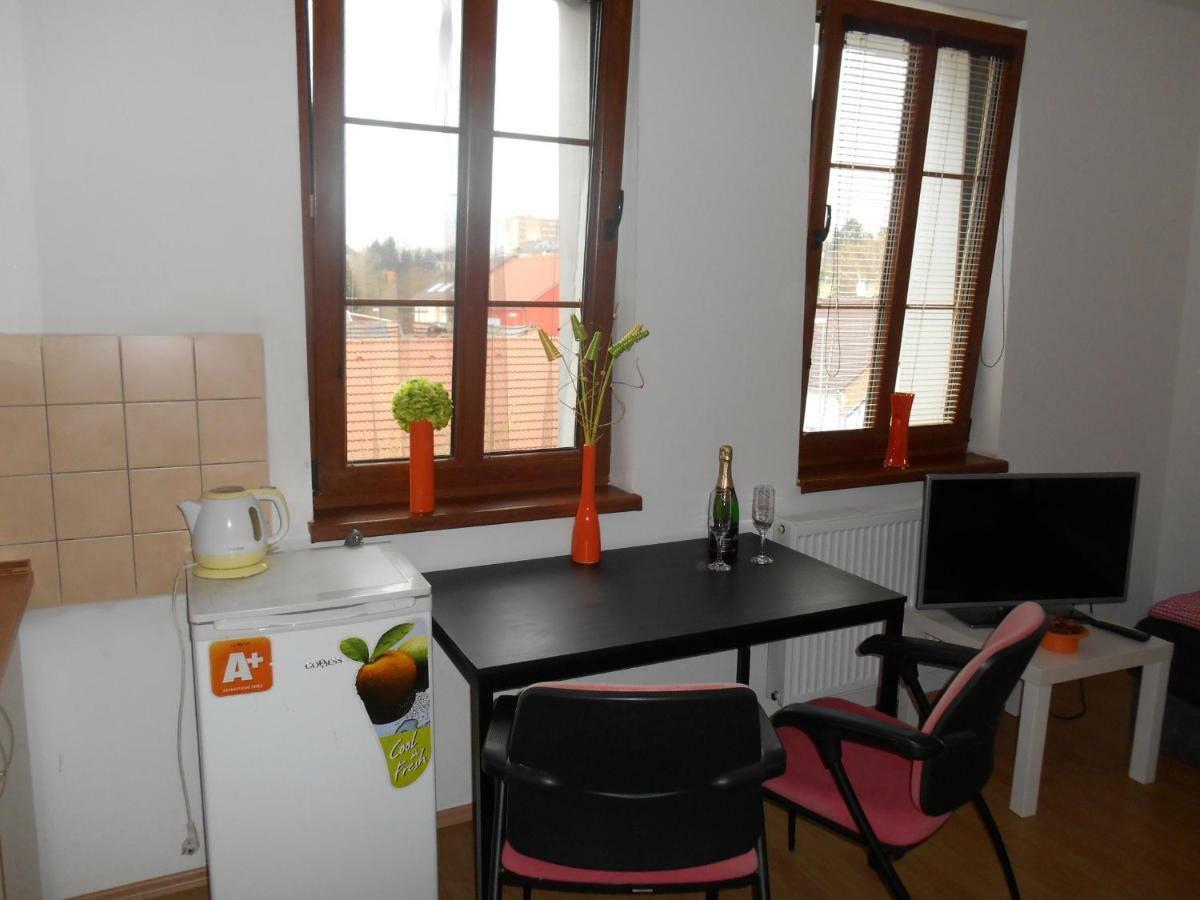 Penzion V Zatacce Plzen Luaran gambar