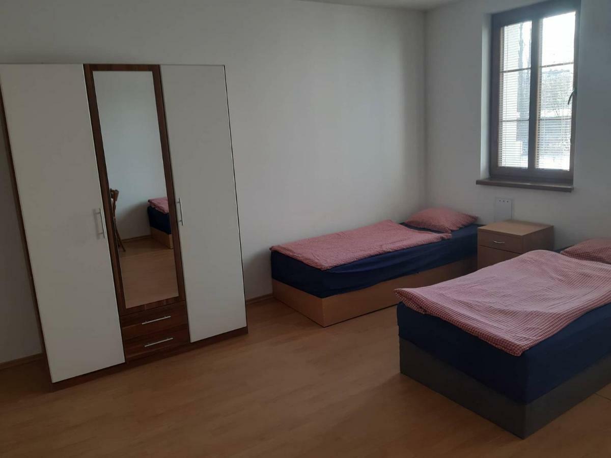 Penzion V Zatacce Plzen Luaran gambar