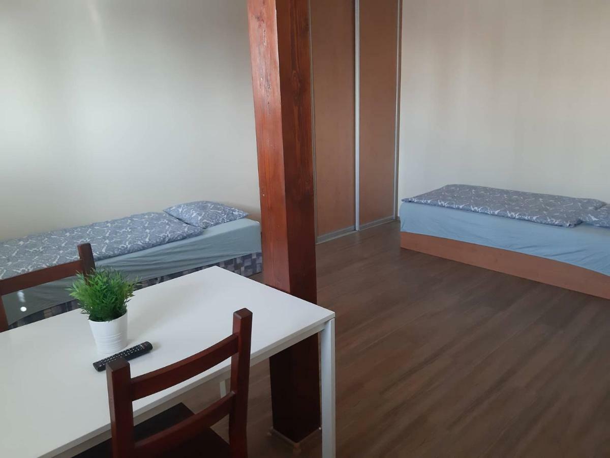 Penzion V Zatacce Plzen Luaran gambar